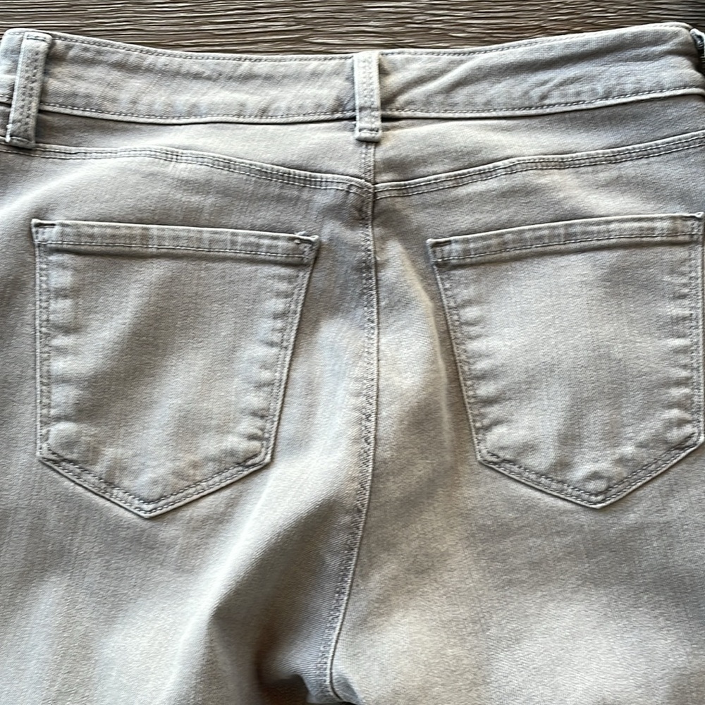 Charter Club Jeans Women’s Size 4P Lexington Straight Light Gray Denim - Picture 6 of 14